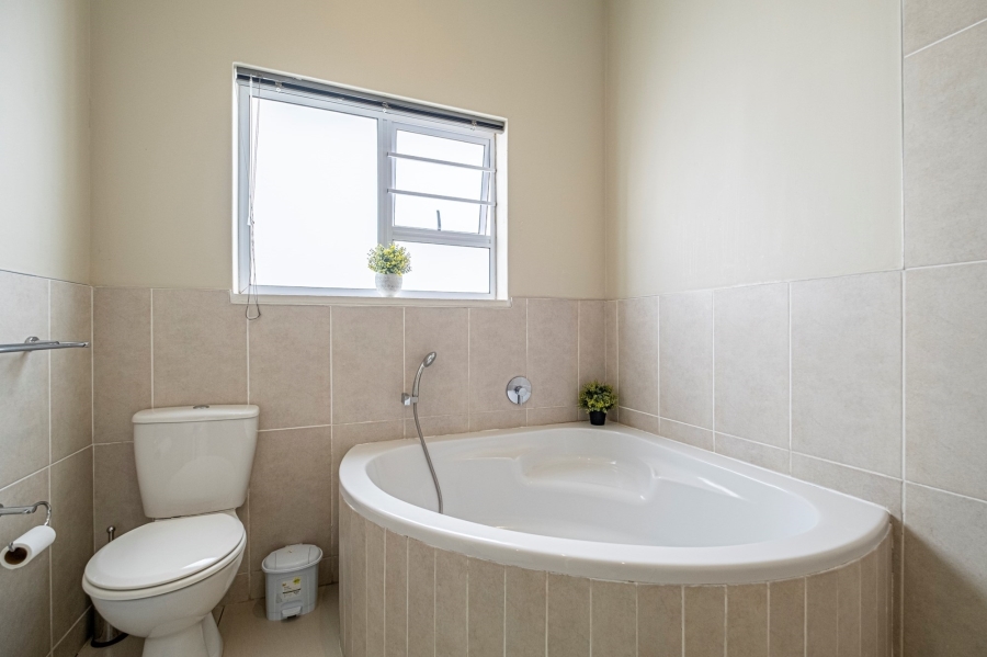 3 Bedroom Property for Sale in Westbrook Eastern Cape